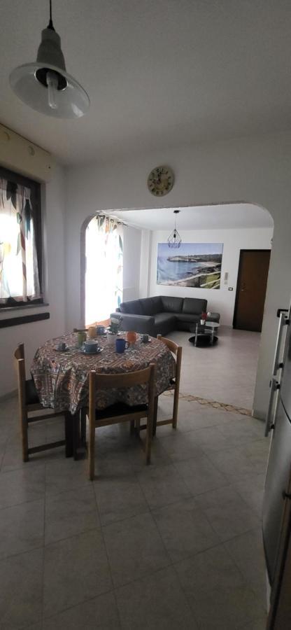 Bradisc'House Leilighet Porto Torres Eksteriør bilde